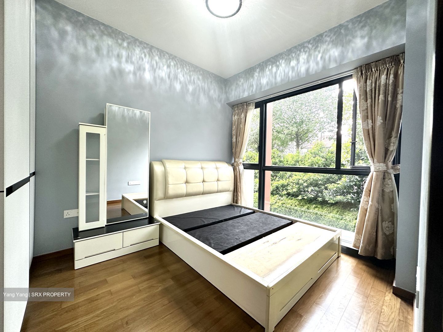 Royalgreen (D10), Condominium #445289031